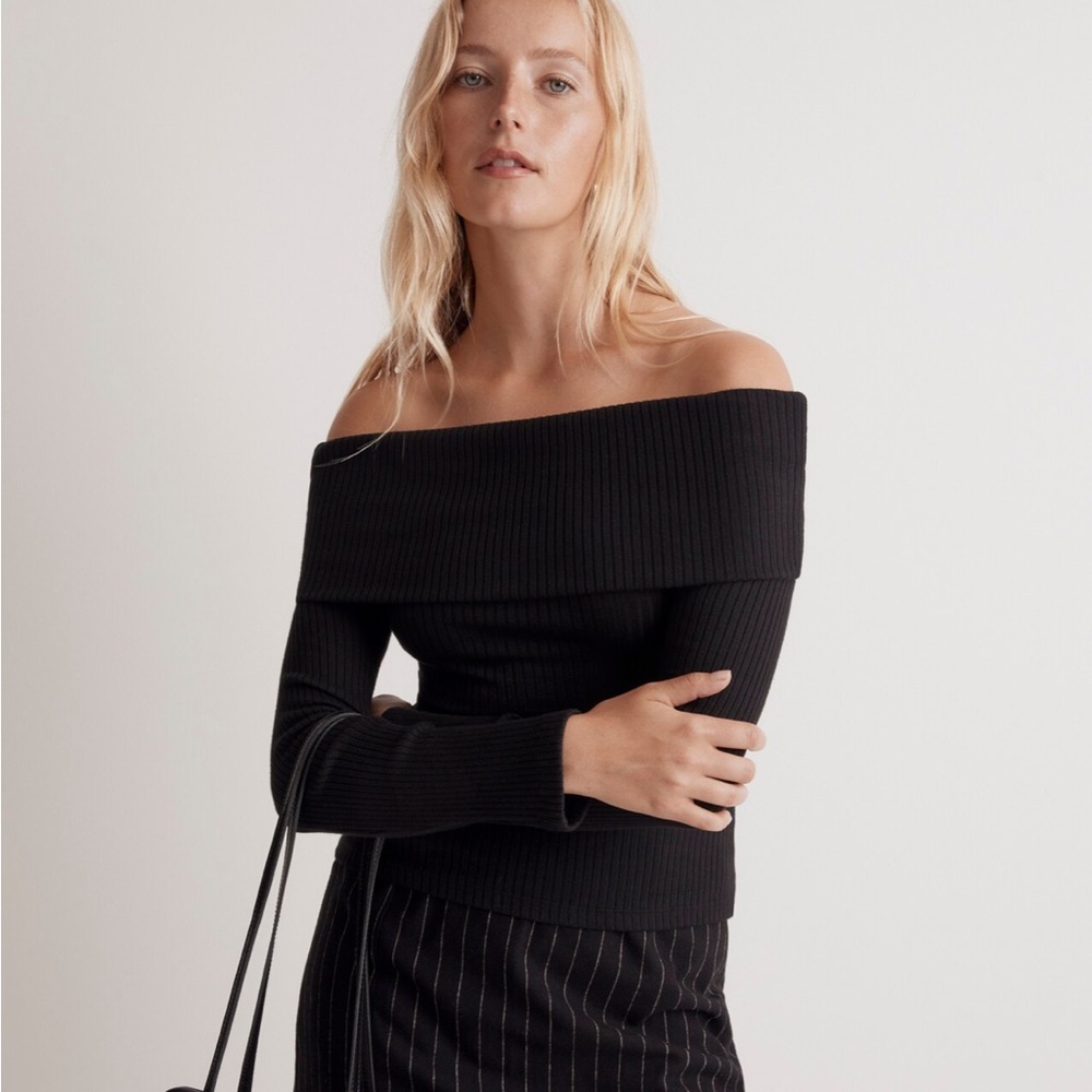Black Off-Shoulder Ribbed Sweater - Picture 3 of 4